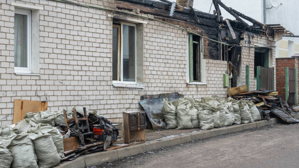 24/7 Emergency Fire Damage Removal experts in Lincoln, CA